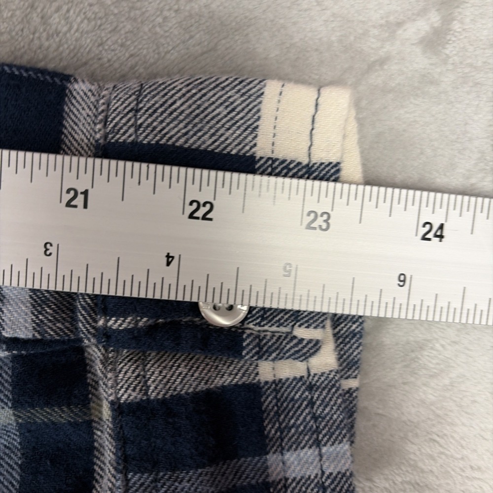 GAP Shirt Women's L Blue Plaid Long Sleeve Button Down Relaxed Fit Flannel NWT - Picture 10 of 11